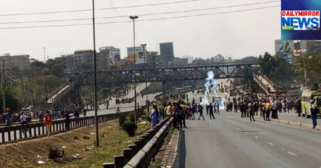 Clashing Youth Groups From Huruma and Kiamaiko Throw Outering Road Into Chaos