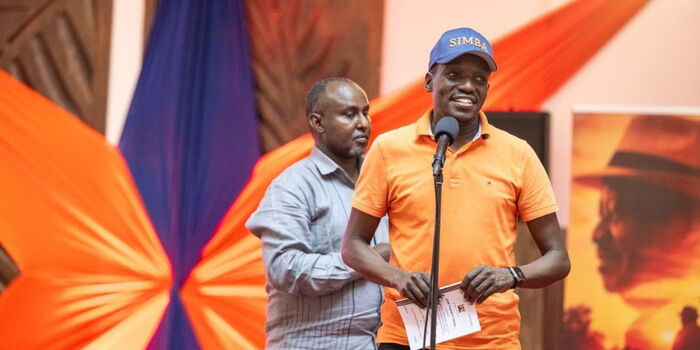 Ruto Rejects Calls to Rejoin ODM, Clarifies Yellow Kaunda Suit at Founders Dinner