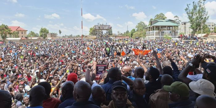 Crowds Unmoved as Teargas is Fired Moments Before Sifuna Addresses Rally