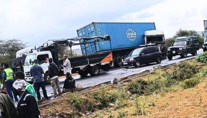 More Than Five Killed as Matatu and Lorry Crash at Salama on Nairobi-Mombasa Highway