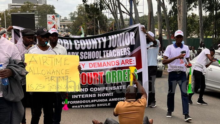 Teacher Strikes Paralyse Second Term School Reopening