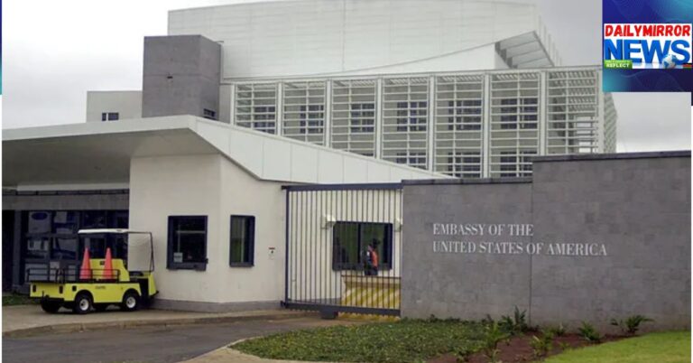 The entrance of US Embassy is Gigiri in Nairobi County.